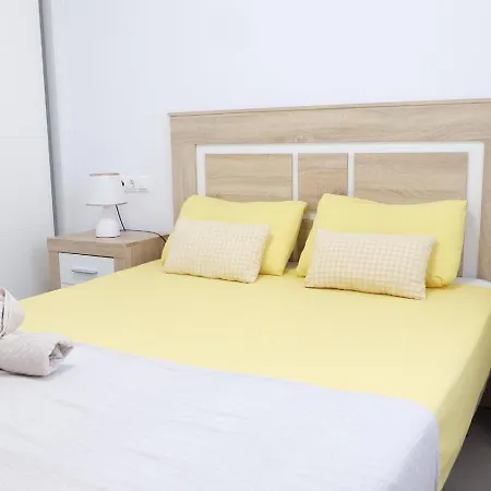 Oliver Atico Cano Apartment *